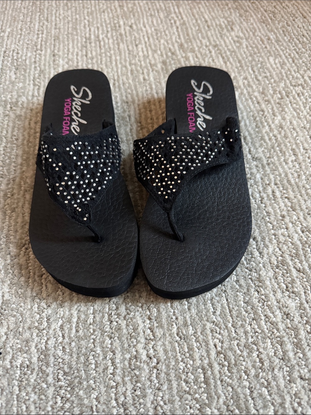 Skechers Black Rhinestone Yoga Foam Thong Sandals
